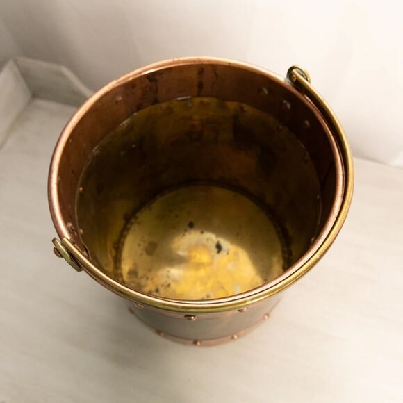 Vintage Large Gold Tone Brass and Copper Handled Bucket - Picture 6 of 8